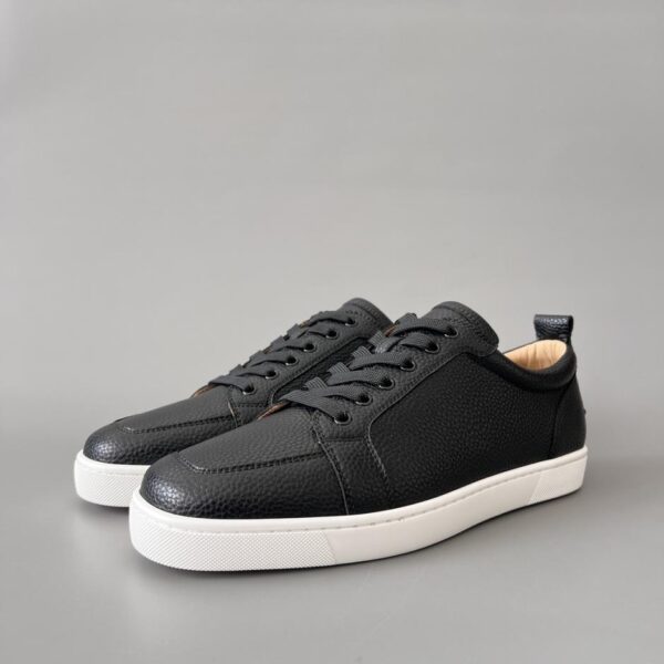 replica,schuhe,beste,kaufen,1:1,besten,seiten,Replik,turnschuhe,sneakers Christian Louboutin Louis Junior Low-Top-Sneaker, Schwarz (IEONH)