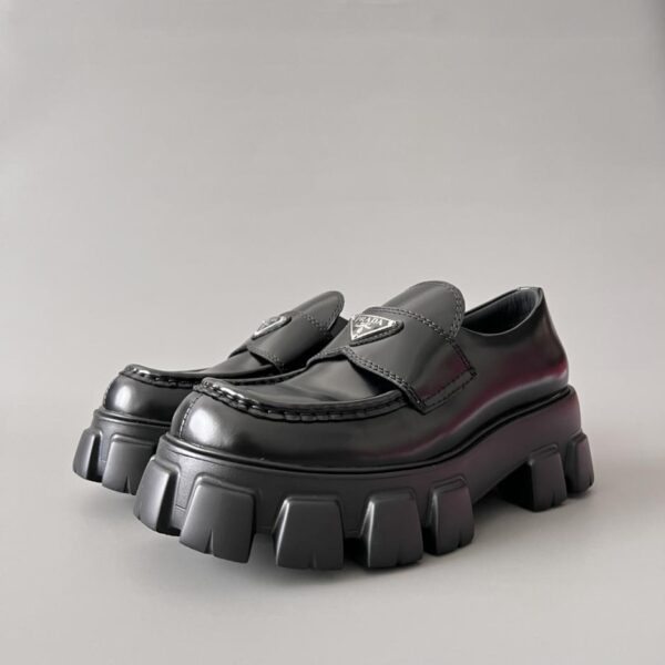 replica,schuhe,beste,kaufen,1:1,besten,seiten,Replik,turnschuhe,sneakers PRADA Monolith Leder-Plateau-Slipper, Herren, Schwarz (A07TM)