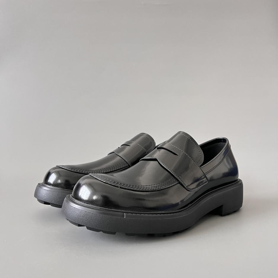replica,schuhe,beste,kaufen,1:1,besten,seiten,Replik,turnschuhe,sneakers PRADA Slipper mit runder Zehenpartie, schwarz, Herrenmodell (1KIQY) replica,schuhe,beste,kaufen,1:1,besten,seiten,Replik,turnschuhe,sneakers PRADA Slipper mit runder Zehenpartie, schwarz, Herrenmodell (1KIQY)
