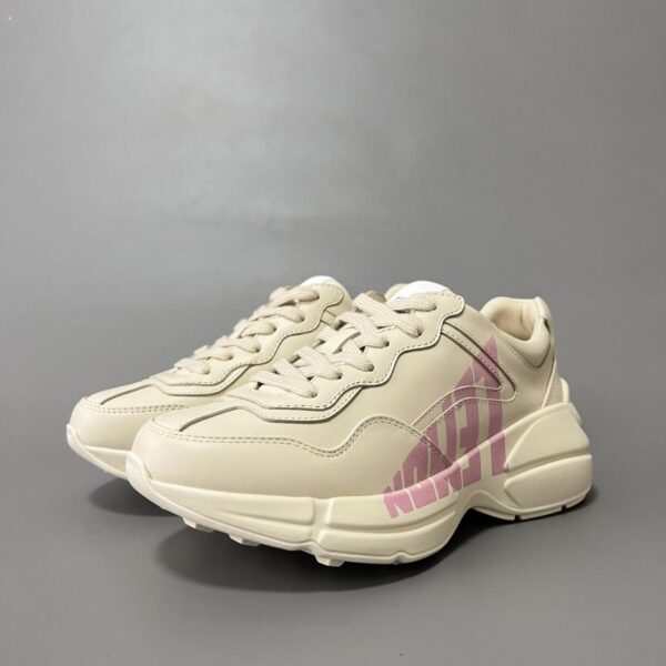 replica,schuhe,beste,kaufen,1:1,besten,seiten,Replik,turnschuhe,sneakers Gucci Rhyton Kollektion. Chunky-Sneaker mit Zitronenmuster für Damen (FD6X5)