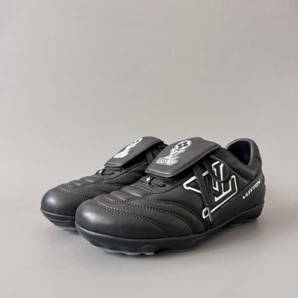 replica,schuhe,beste,kaufen,1:1,besten,seiten,Replik,turnschuhe,sneakers LOUIS VUITTON LV Footprint Fußballschuhe, Unisex-Modell ZP (B4AN3)