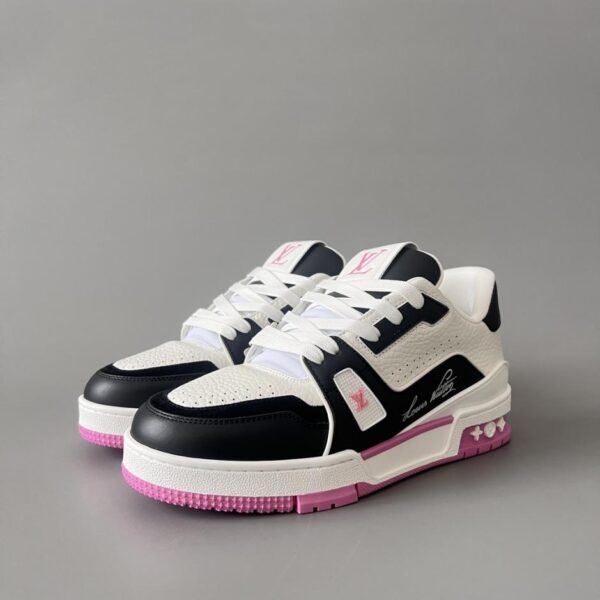 replica,schuhe,beste,kaufen,1:1,besten,seiten,Replik,turnschuhe,sneakers Louis Vuitton Trainer Low-Top-Sneaker, pink, Damen (MN60B)