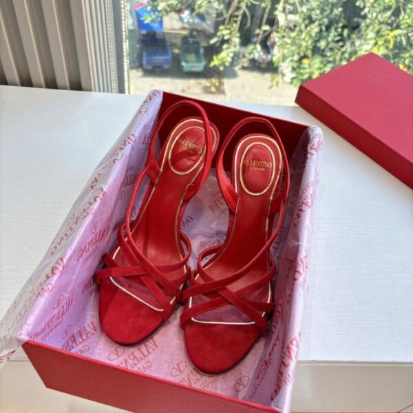 replica,schuhe,beste,kaufen,1:1,besten,seiten,Replik,turnschuhe,sneakers VALENTINO Klassische Sandalen, Frühjahr/Sommer VLOGO SIGNATURE Schuhe (Z5YFL)
