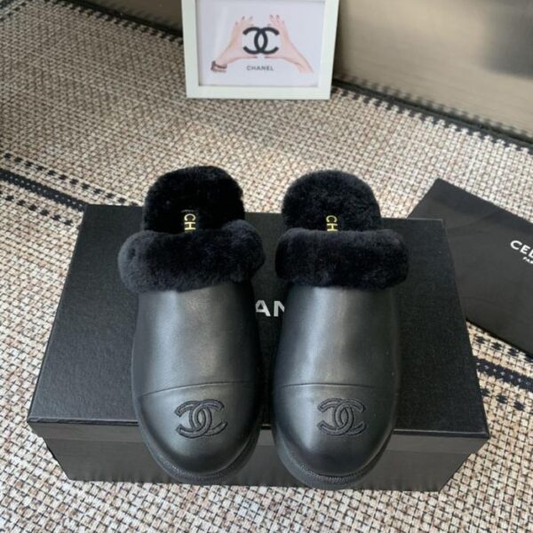 Chanel Herbst/Winter Neue Pelzpantoffeln (RCHBN)