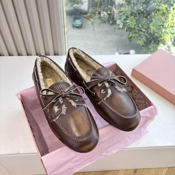 replica,schuhe,beste,kaufen,1:1,besten,seiten,Replik,turnschuhe,sneakers MIUMIU Neue Modelle: Baumwollschuhe und Pelzstiefel mit Fellfutter (XY5C6)