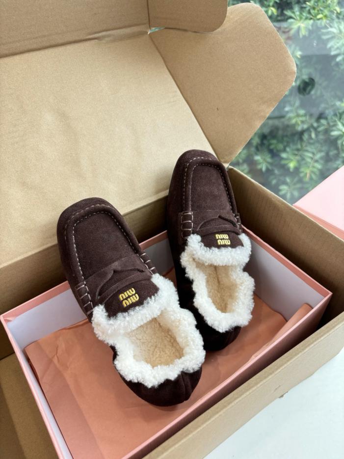 replica,schuhe,beste,kaufen,1:1,besten,seiten,Replik,turnschuhe,sneakers G042 MIUMIU Platform Neue Wollslipper im britischen Stil (LI1D2) replica,schuhe,beste,kaufen,1:1,besten,seiten,Replik,turnschuhe,sneakers G042 MIUMIU Platform Neue Wollslipper im britischen Stil (LI1D2)
