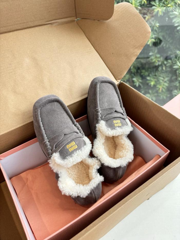 replica,schuhe,beste,kaufen,1:1,besten,seiten,Replik,turnschuhe,sneakers G042 MIUMIU Platform Neue Wollslipper im britischen Stil (RQZNU) replica,schuhe,beste,kaufen,1:1,besten,seiten,Replik,turnschuhe,sneakers G042 MIUMIU Platform Neue Wollslipper im britischen Stil (RQZNU)