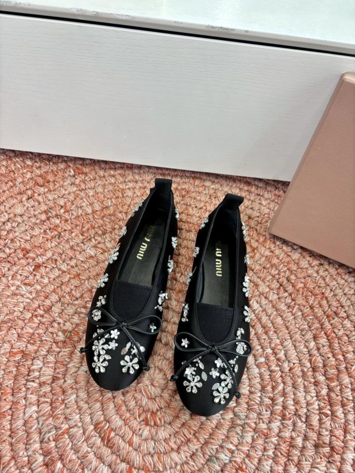 replica,schuhe,beste,kaufen,1:1,besten,seiten,Replik,turnschuhe,sneakers Miu Miu Mary Jane Ballerinas, Damen-Ballerinas aus Satin mit Schleifenverzierung (W13CV) replica,schuhe,beste,kaufen,1:1,besten,seiten,Replik,turnschuhe,sneakers Miu Miu Mary Jane Ballerinas, Damen-Ballerinas aus Satin mit Schleifenverzierung (W13CV)