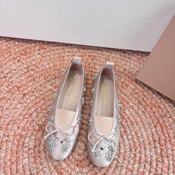 replica,schuhe,beste,kaufen,1:1,besten,seiten,Replik,turnschuhe,sneakers Miu Miu Mary Jane Ballerinas, Damen-Ballerinas aus Satin mit Schleifenverzierung (ZOM2I)
