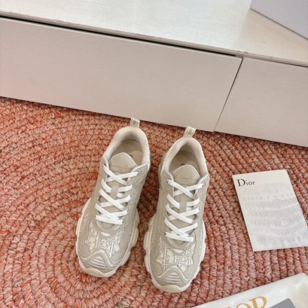 G0133C'est Dior New Color Casual Sneakers (A8H7F)