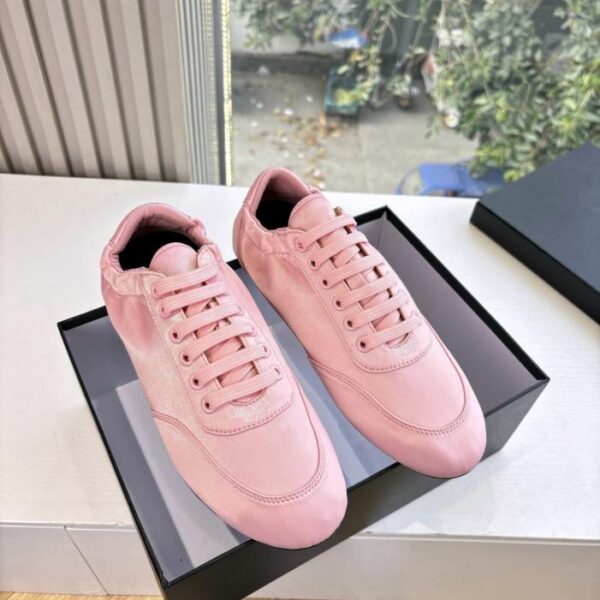 replica,schuhe,beste,kaufen,1:1,besten,seiten,Replik,turnschuhe,sneakers Prada G741 Neue Slipper im Runway-Stil, offizieller Frühjahr/Sommer-Runway-Style (FJVFL)