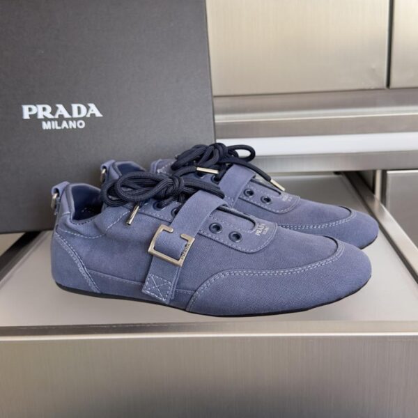 replica,schuhe,beste,kaufen,1:1,besten,seiten,Replik,turnschuhe,sneakers Hochwertige Prada Damen-Sneaker/Ballerinas mit Schnürung (5SNA0)