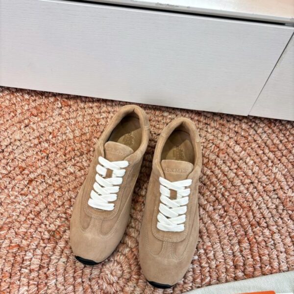 Boutique-Version der Hermes Bouncing Couple Sneakers (2HO63)