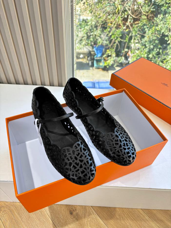 replica,schuhe,beste,kaufen,1:1,besten,seiten,Replik,turnschuhe,sneakers Hermès Neue flache Sandalen mit Mesh-Ausschnitt und Schweinenase (26FTZ) replica,schuhe,beste,kaufen,1:1,besten,seiten,Replik,turnschuhe,sneakers Hermès Neue flache Sandalen mit Mesh-Ausschnitt und Schweinenase (26FTZ)