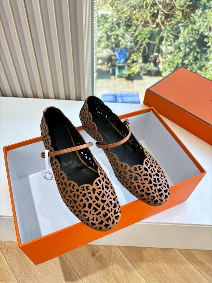 replica,schuhe,beste,kaufen,1:1,besten,seiten,Replik,turnschuhe,sneakers Die neuen flachen Sandalen von Hermès mit durchbrochenem Netzmuster und Schweinsnase (X9DME) replica,schuhe,beste,kaufen,1:1,besten,seiten,Replik,turnschuhe,sneakers Die neuen flachen Sandalen von Hermès mit durchbrochenem Netzmuster und Schweinsnase (X9DME)