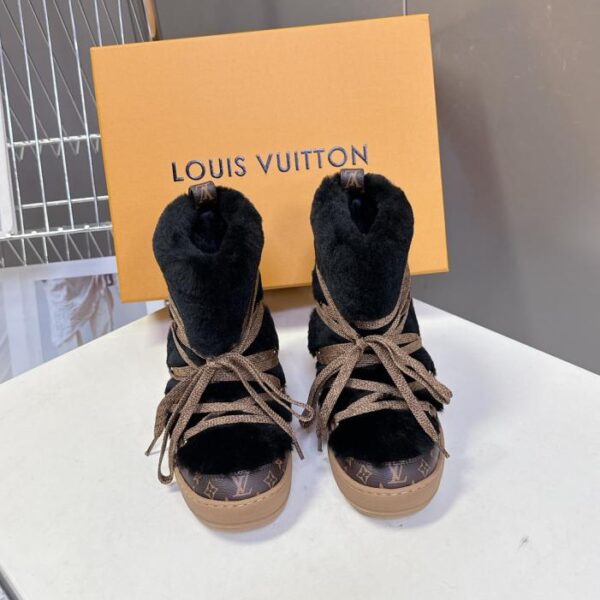 Die neuesten Herbst-/Winter-Schneestiefel von Louis Vuitton (V9N2B)