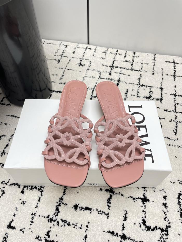 replica,schuhe,beste,kaufen,1:1,besten,seiten,Replik,turnschuhe,sneakers Die neuesten LOEWE-Sommer-Sandalen in limitierter Auflage mit durchbrochenem Muster, verziert mit Tausenden von Diamanten, verströmen ein luxuriöses Gefühl (VC4XZ). replica,schuhe,beste,kaufen,1:1,besten,seiten,Replik,turnschuhe,sneakers Die neuesten LOEWE-Sommer-Sandalen in limitierter Auflage mit durchbrochenem Muster, verziert mit Tausenden von Diamanten, verströmen ein luxuriöses Gefühl (VC4XZ).