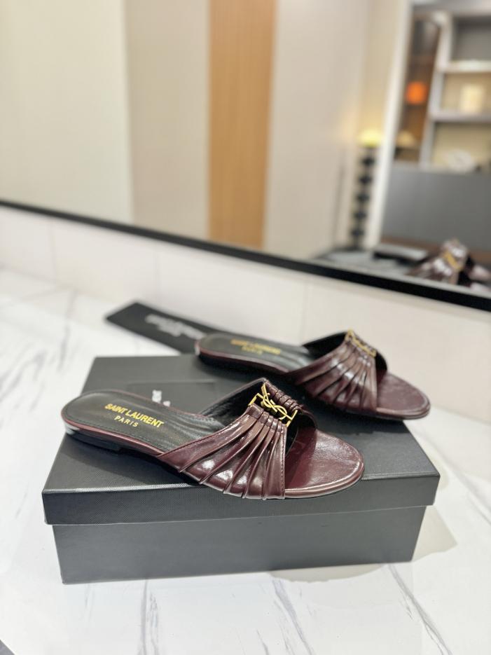 replica,schuhe,beste,kaufen,1:1,besten,seiten,Replik,turnschuhe,sneakers YSL „SAINT LAURENT“ Sommerneuheit: Elegante und stylische Zehentrenner mit Metallkappe (944BL) replica,schuhe,beste,kaufen,1:1,besten,seiten,Replik,turnschuhe,sneakers YSL „SAINT LAURENT“ Sommerneuheit: Elegante und stylische Zehentrenner mit Metallkappe (944BL)
