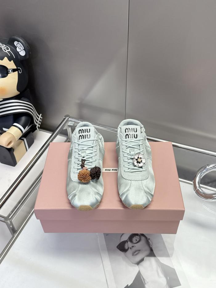 replica,schuhe,beste,kaufen,1:1,besten,seiten,Replik,turnschuhe,sneakers MiuMiu 26 Neue Plume Satin Sneakers (CTL3H) replica,schuhe,beste,kaufen,1:1,besten,seiten,Replik,turnschuhe,sneakers MiuMiu 26 Neue Plume Satin Sneakers (CTL3H)