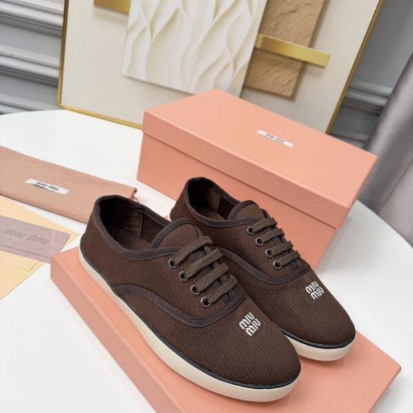 replica,schuhe,beste,kaufen,1:1,besten,seiten,Replik,turnschuhe,sneakers Die neuesten lässigen Canvas-Schuhe von MIUMIU (JWVJW)