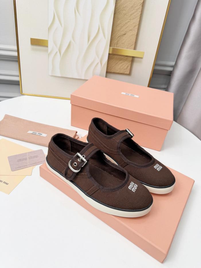 replica,schuhe,beste,kaufen,1:1,besten,seiten,Replik,turnschuhe,sneakers Die neuesten lässigen Canvas-Schuhe von MIUMIU (O3X3J) replica,schuhe,beste,kaufen,1:1,besten,seiten,Replik,turnschuhe,sneakers Die neuesten lässigen Canvas-Schuhe von MIUMIU (O3X3J)