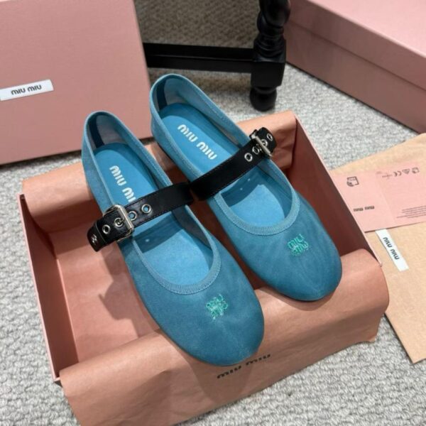 MiuMius neue Mary Jane Ballettschuhe aus Mesh für den frühen Frühling. (LV4HC)
