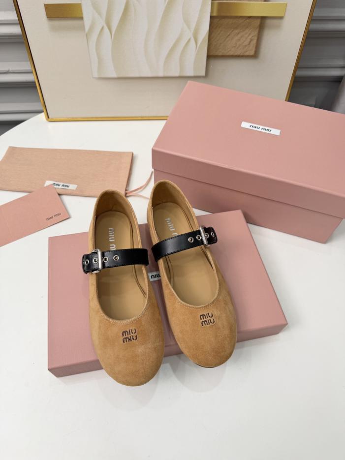 replica,schuhe,beste,kaufen,1:1,besten,seiten,Replik,turnschuhe,sneakers Miu Mius neueste Laufstegshow 💫 Mary Jane Ballerinas (58 £) replica,schuhe,beste,kaufen,1:1,besten,seiten,Replik,turnschuhe,sneakers Miu Mius neueste Laufstegshow 💫 Mary Jane Ballerinas (58 £)