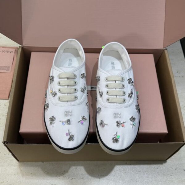 replica,schuhe,beste,kaufen,1:1,besten,seiten,Replik,turnschuhe,sneakers Miumiu Frühjahrsneuheiten: Schnürschuhe für Damen (5MFTO)