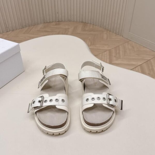 replica,schuhe,beste,kaufen,1:1,besten,seiten,Replik,turnschuhe,sneakers Klassische, verbesserte Version der neuesten Klett-Sandalen-/Slipper-Kollektion von Dior (CGYIK)