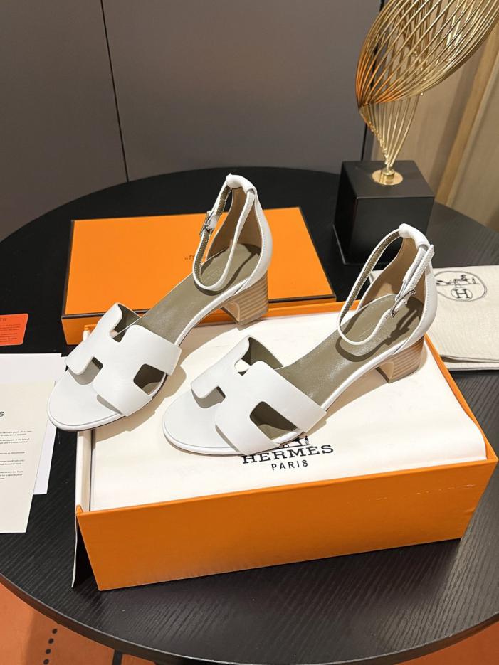 replica,schuhe,beste,kaufen,1:1,besten,seiten,Replik,turnschuhe,sneakers Hermes Sandalen mit Blockabsatz (3 (JCBN3)) replica,schuhe,beste,kaufen,1:1,besten,seiten,Replik,turnschuhe,sneakers Hermes Sandalen mit Blockabsatz (3 (JCBN3))