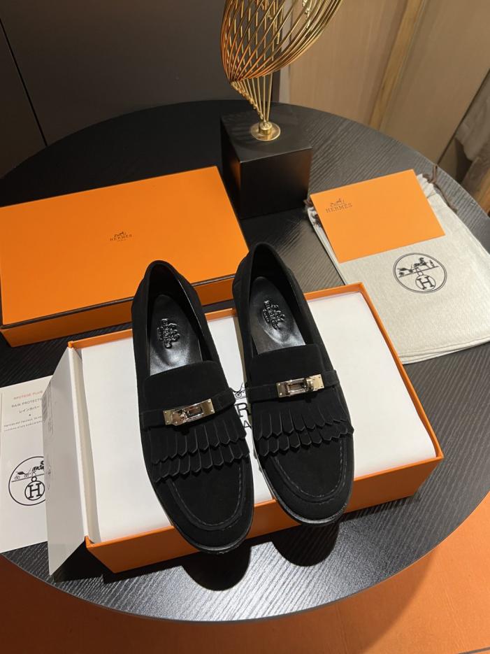 replica,schuhe,beste,kaufen,1:1,besten,seiten,Replik,turnschuhe,sneakers Die neueste Frühjahrskollektion von Hermès mit flachen Schuhen (FVLBV) replica,schuhe,beste,kaufen,1:1,besten,seiten,Replik,turnschuhe,sneakers Die neueste Frühjahrskollektion von Hermès mit flachen Schuhen (FVLBV)