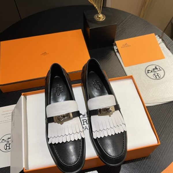 replica,schuhe,beste,kaufen,1:1,besten,seiten,Replik,turnschuhe,sneakers Hermes präsentiert die neuesten Frühlings-Single-Schuhe (YA10I)