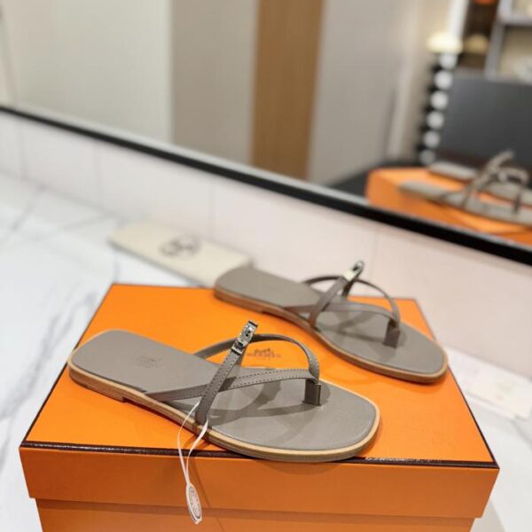 Hermes-Pantoffeln (I4R0Y)