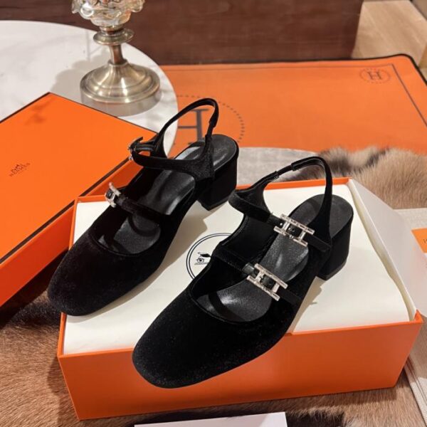 replica,schuhe,beste,kaufen,1:1,besten,seiten,Replik,turnschuhe,sneakers Hermès Frühjahrsneuheit, gleiches Modell wie in den Boutiquen, Slingback-Pumps aus Kalbsleder (R4G00)