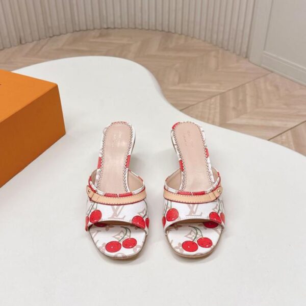 LV Frühjahr/Sommer Neue High-Heel-Sandalen (4O97R)