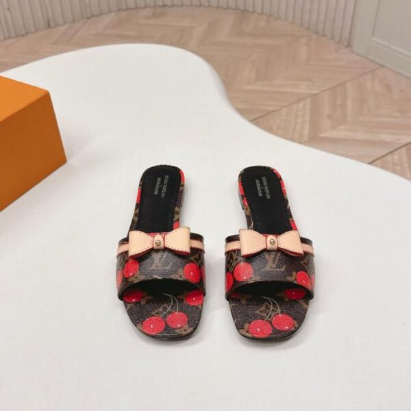LV Frühjahr/Sommer Neue High-Heel-Sandalen (MMMG1)
