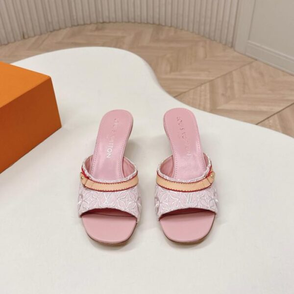 replica,schuhe,beste,kaufen,1:1,besten,seiten,Replik,turnschuhe,sneakers Bestickte LV Frühjahr/Sommer Neue High-Heel-Sandalen (8LMZO)