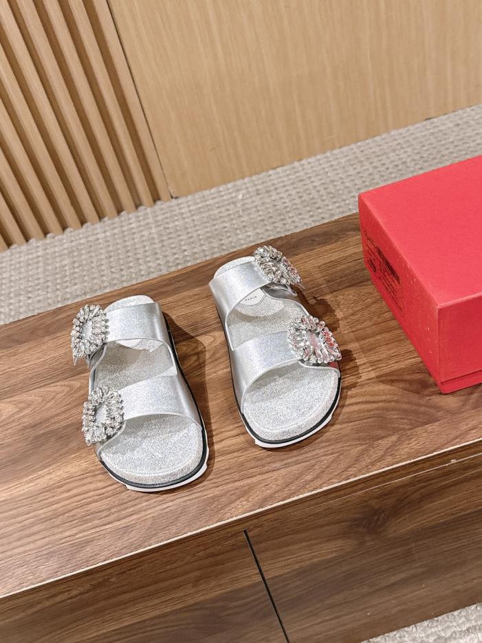 replica,schuhe,beste,kaufen,1:1,besten,seiten,Replik,turnschuhe,sneakers Roger Vivier RV Classic Slidey Viv‘ Hausschuhe mit Strassschnalle und durchgehendem Strass-Obermaterial (SGBGC) replica,schuhe,beste,kaufen,1:1,besten,seiten,Replik,turnschuhe,sneakers Roger Vivier RV Classic Slidey Viv‘ Hausschuhe mit Strassschnalle und durchgehendem Strass-Obermaterial (SGBGC)