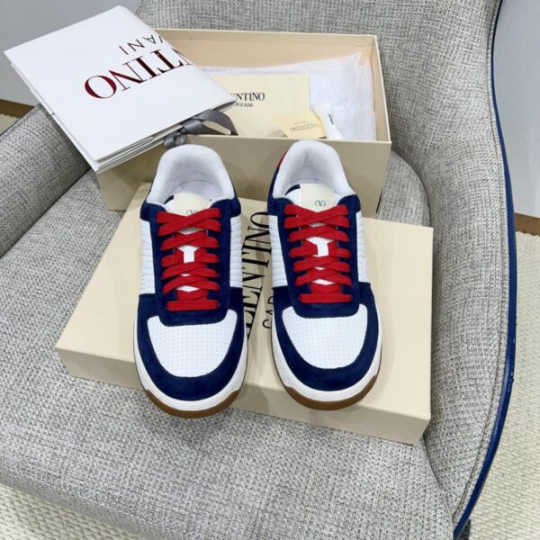 Valentino OneStud Couple Sneaker Kollektion: Valentinos neueste Partner-Sneaker (NSLI0)