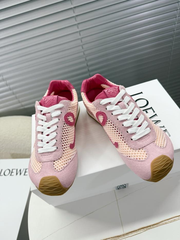 replica,schuhe,beste,kaufen,1:1,besten,seiten,Replik,turnschuhe,sneakers Die Loewe-Kollektion für Paare umfasst Cortez-Schuhe, deutsche Trainingsschuhe und Sneaker (2GCA9). replica,schuhe,beste,kaufen,1:1,besten,seiten,Replik,turnschuhe,sneakers Die Loewe-Kollektion für Paare umfasst Cortez-Schuhe, deutsche Trainingsschuhe und Sneaker (2GCA9).
