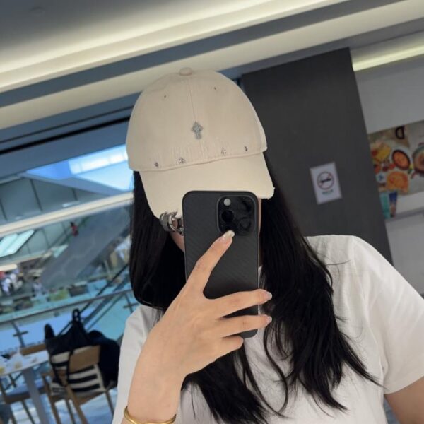 replica,schuhe,beste,kaufen,1:1,besten,seiten,Replik,turnschuhe,sneakers Chrome Hearts Baseballkappe aus Denim im koreanischen Retro-Stil mit Farbblockdesign für den frühen Frühling (L8K0VA)