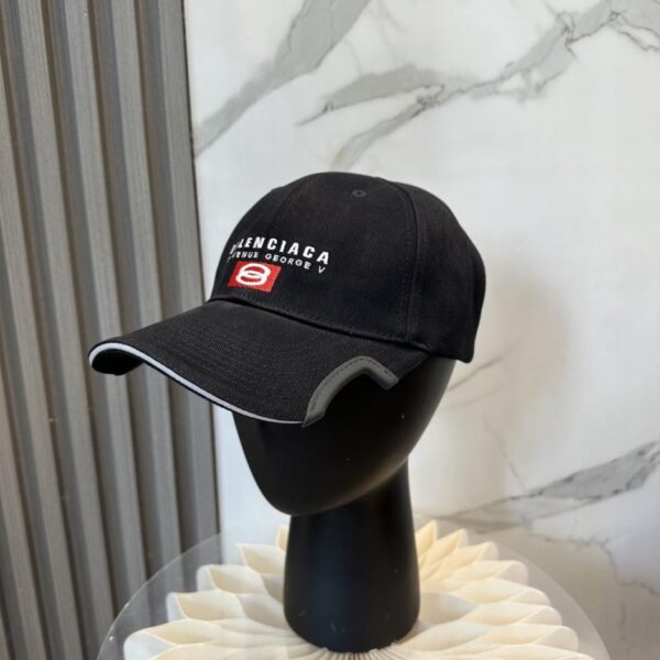 replica,schuhe,beste,kaufen,1:1,besten,seiten,Replik,turnschuhe,sneakers Das neue Logo von BALENCIAGA für Baseballspiele (IQODEB)