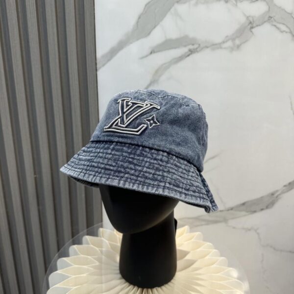 replica,schuhe,beste,kaufen,1:1,besten,seiten,Replik,turnschuhe,sneakers Neuer Louis Vuitton Bucket Hat mit gesticktem Buchstabenmotiv (JUQUA1)