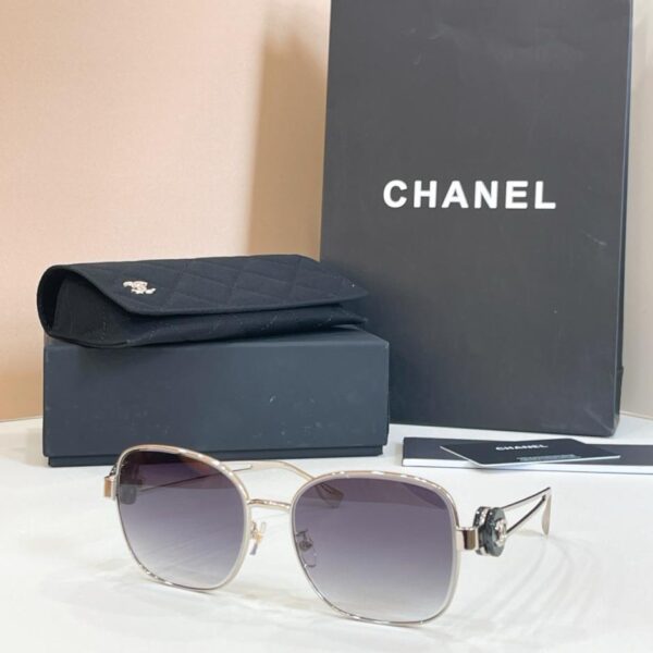 CHANEL Sonnenbrille MODELL 5514 (EK74BQ)