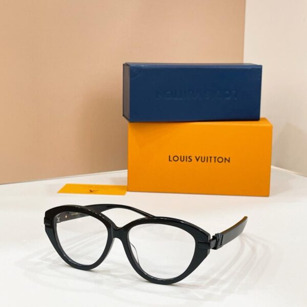 replica,schuhe,beste,kaufen,1:1,besten,seiten,Replik,turnschuhe,sneakers LOUIS VUITTON Brillengestell mit Korrektionsgläsern MODELL Z3103U (M7YA5N)