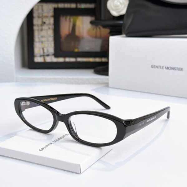 replica,schuhe,beste,kaufen,1:1,besten,seiten,Replik,turnschuhe,sneakers GM Sonnenbrille, Gentle Monster Sonnenbrille, Modell MONICA (Y3R7NY)
