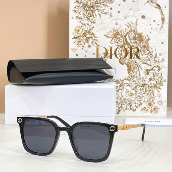 replica,schuhe,beste,kaufen,1:1,besten,seiten,Replik,turnschuhe,sneakers DIOR Sonnenbrille, Modell Dior Oblipue D6U (VR9CWS)