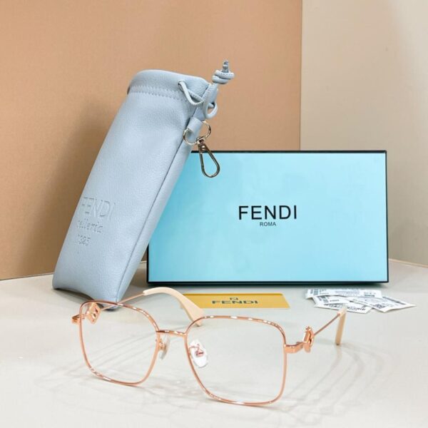 FENDI Sonnenbrille MODELL FE50110F (66YSXZ)
