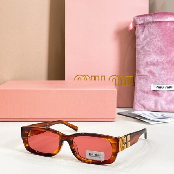 replica,schuhe,beste,kaufen,1:1,besten,seiten,Replik,turnschuhe,sneakers MIUMIU Sonnenbrille MODELL MU B13S(L92GJW)