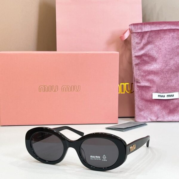 replica,schuhe,beste,kaufen,1:1,besten,seiten,Replik,turnschuhe,sneakers MIUMIU Sonnenbrille MODELL SMU 109Z (S745SX)